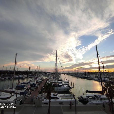 Classe 3 Etoiles - Magnifique Vue Sur Le Port - Wifi Et Clim La Grande Motte Exteriör bild