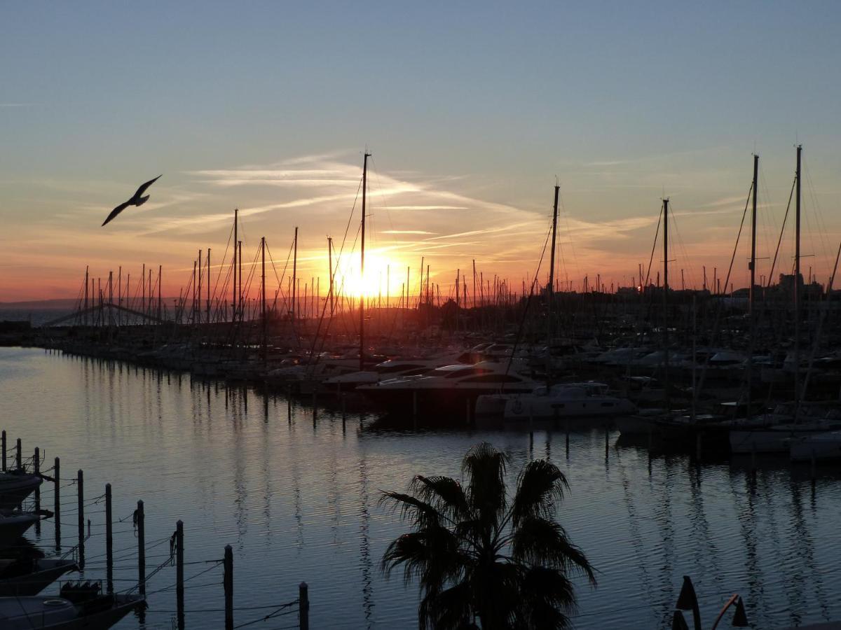 Classe 3 Etoiles - Magnifique Vue Sur Le Port - Wifi Et Clim La Grande Motte Exteriör bild
