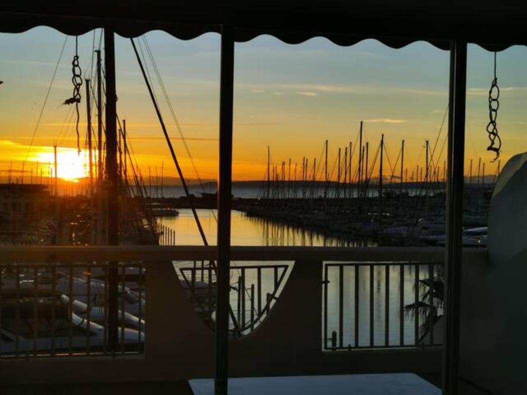 Classe 3 Etoiles - Magnifique Vue Sur Le Port - Wifi Et Clim La Grande Motte Exteriör bild